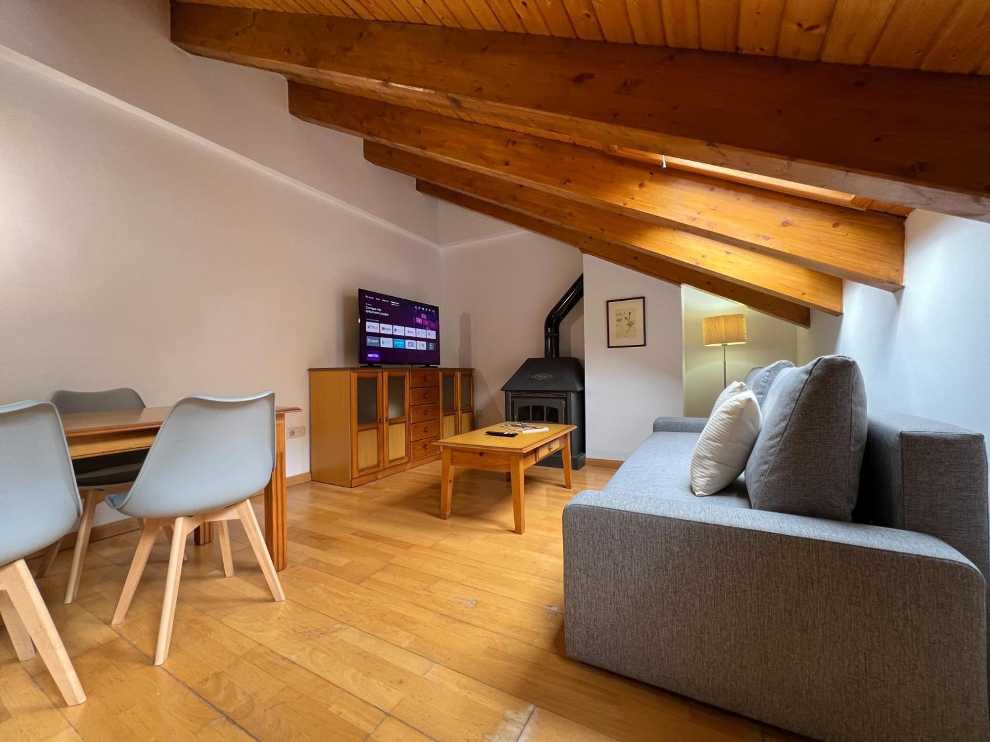 Casa La Muga Apartment Бенаск Екстериор снимка