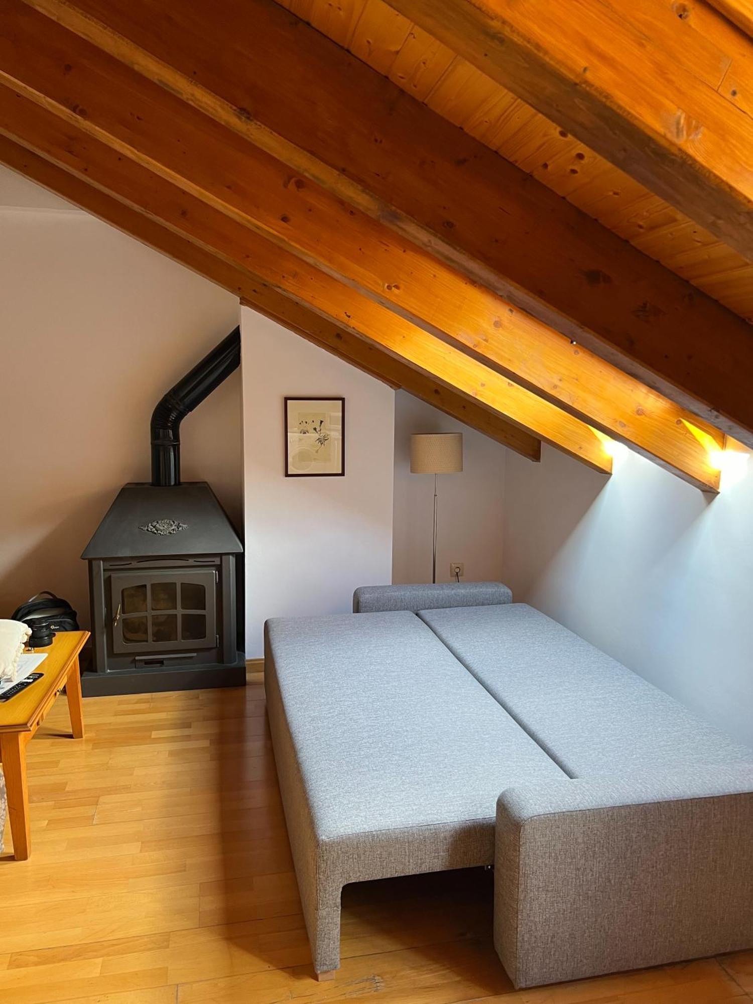 Casa La Muga Apartment Бенаск Екстериор снимка